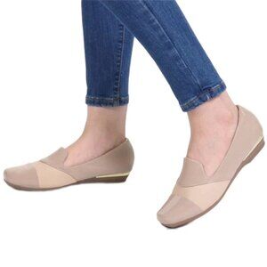 NWOB Ortho+rest Women 9.5‎ Orthopedic Slip On Loafers 2 tone beige comfy relief